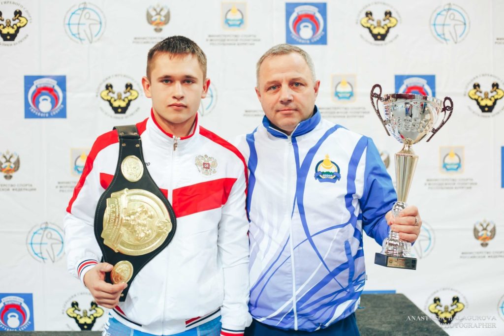 Абсолютным чемпионом среди старших юношей стал учащийся нашей школы мастер спорта России Карнаухов Даниил